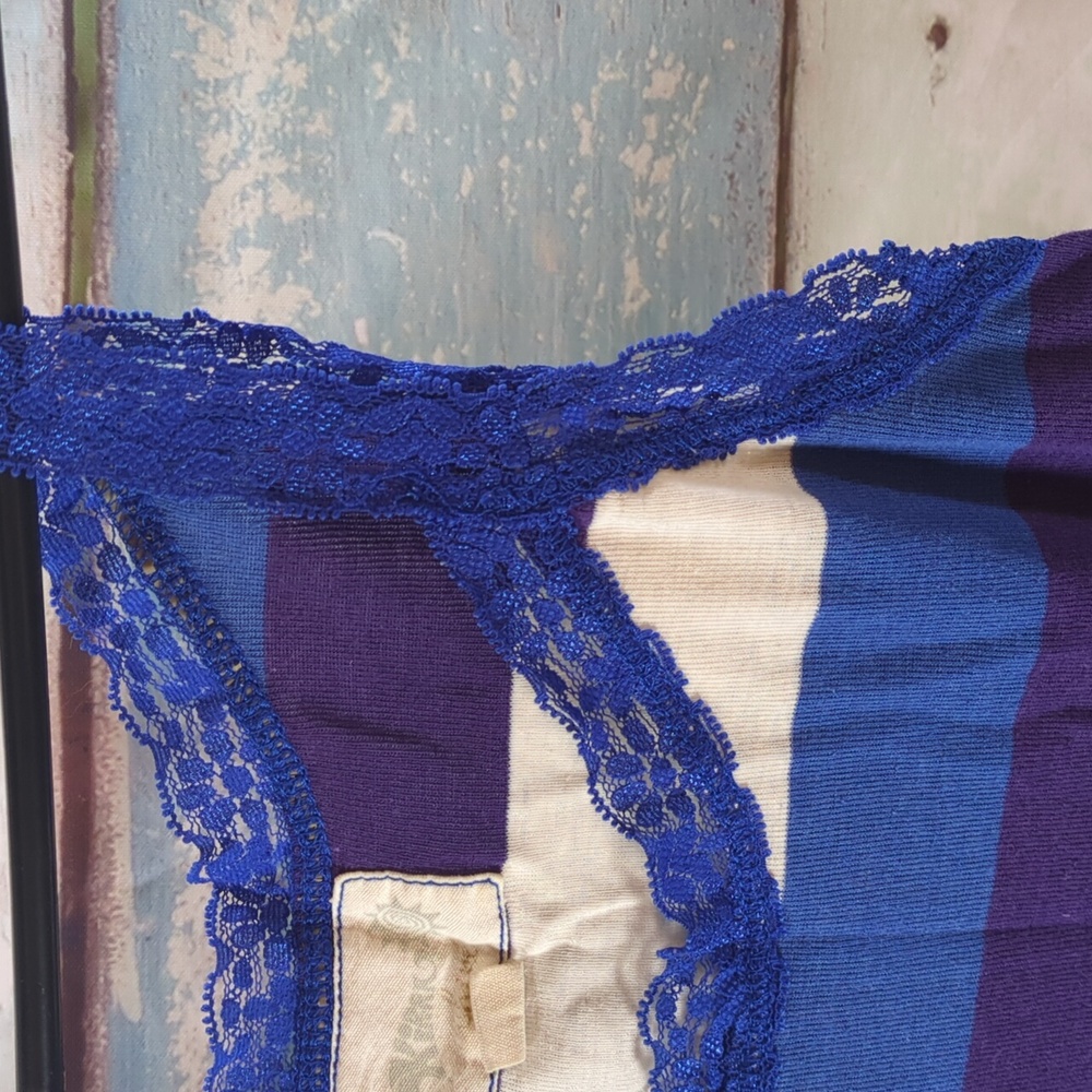 Kirra Blue and Purple Lace Tank Top - Picture 4 of 5